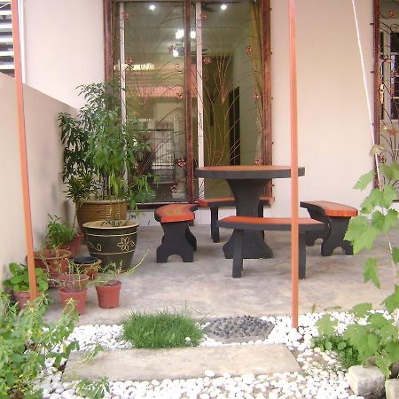 סרי איסקנדר Homestay Amsyarah מראה חיצוני תמונה